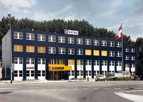 Umzug ins eigene Bürogebäude